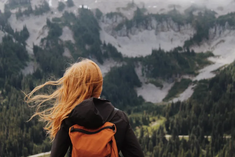 solo date hiking
